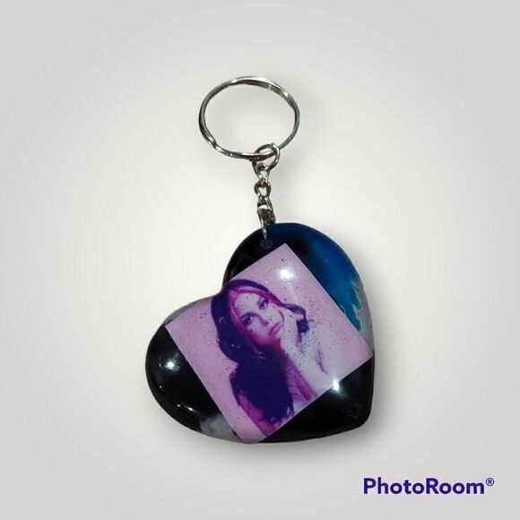 Ellise Blue Ink Heart Keychain (Z169) - Picture 3 of 10